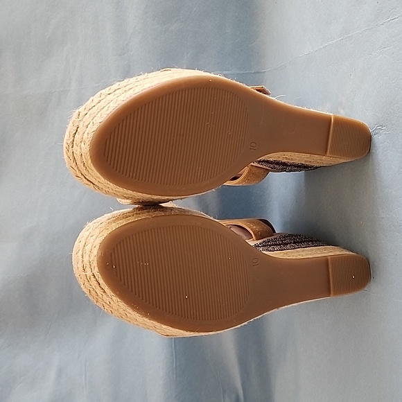 Limelight Tan Sandal Size 10 - Picture 5 of 5